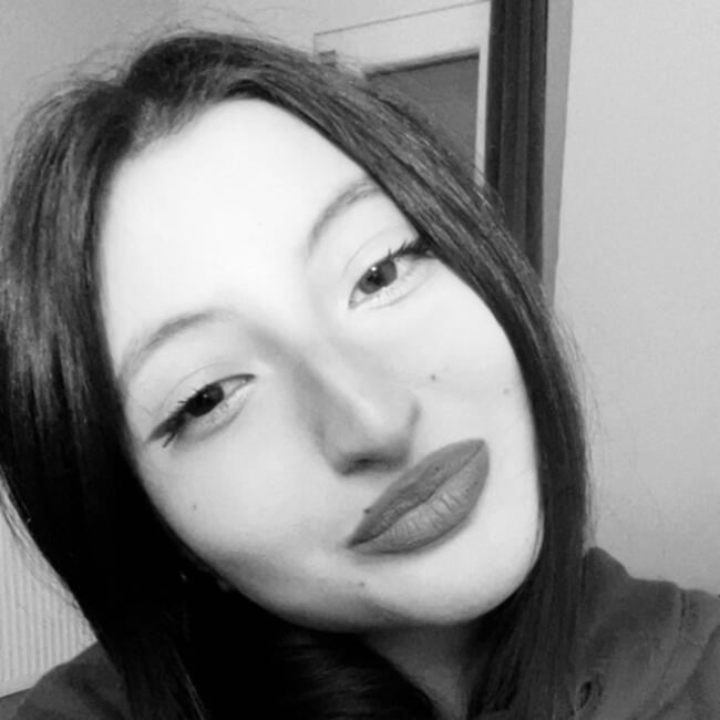 Babysitter στην περιοχή Γιαννιτσά: Anni