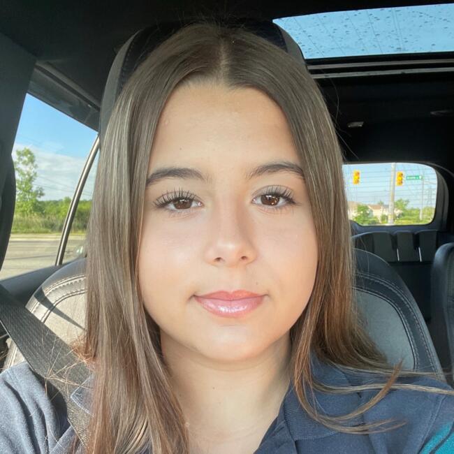 Babysitter in Oakville: Isabella