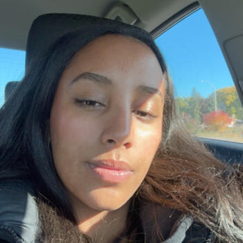 Babysitting job in Saint Paul: babysitting job Senay A.