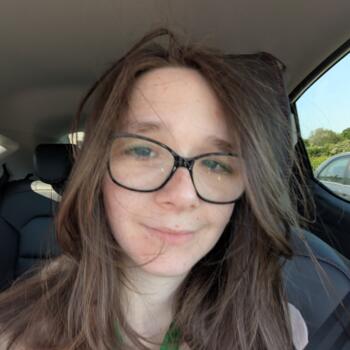 Babysitter in Bristol: Katie