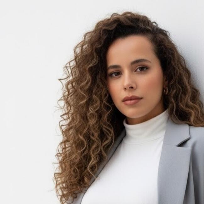 Babysitter in Palhoça: Ana Carolina