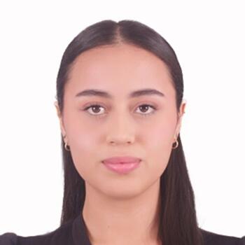 Babysitter in Madrid: Leslie