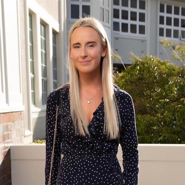 Babysitter in Auckland: Hannah