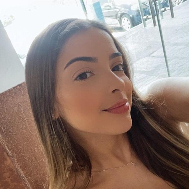 Babysitter in Itajaí: Thaise