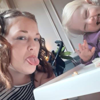 Babysitter Derby: Kay