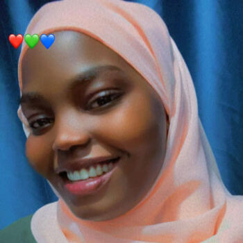 مربية أطفال في Jazīrat Abū Z̧aby: Nakitende