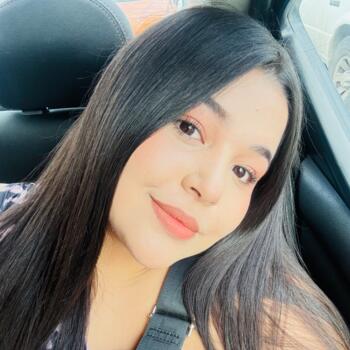 Babysitter in Pasadena: Valeria