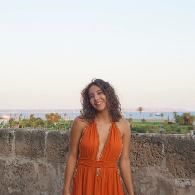 Babysitter in Melbourne: Paola
