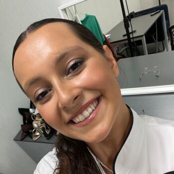 Babysitter in Águeda Municipality: Riana