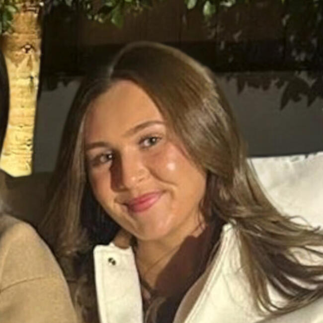 Babysitter in Sydney: Ashleigh