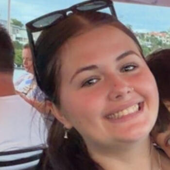 Babysitter Brisbane: Charlotte