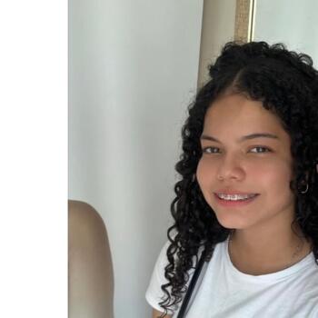 Familia Alfaz del Pi: Paola