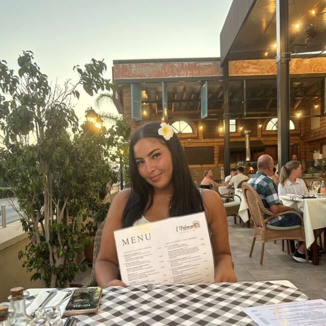 Babysitter in Saint-Etienne: Imane