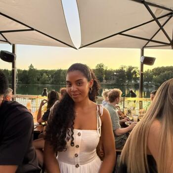 Niñera en Barcelona: Marlène