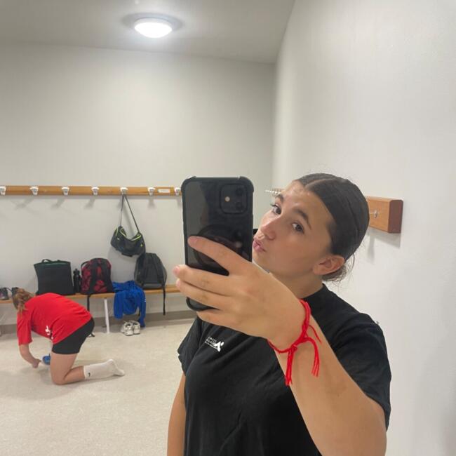 Babysitter in Saint-Saturnin-lès-Apt: Ellana