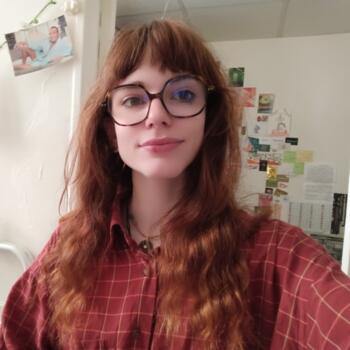 Babysitter in Rouen: Linsey