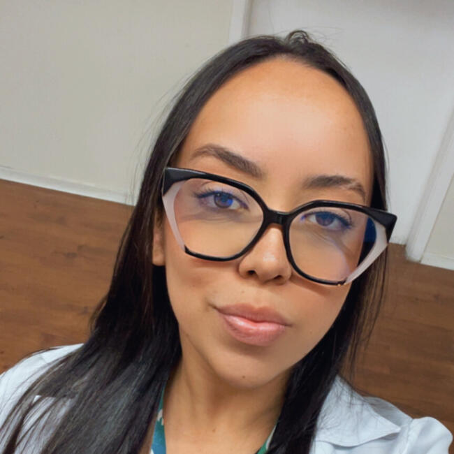 Babá em São Paulo: Aline