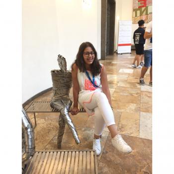 Babysitter Overland Park: Sohila
