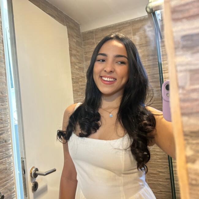 Babysitter in Buenos Aires: Kaylane