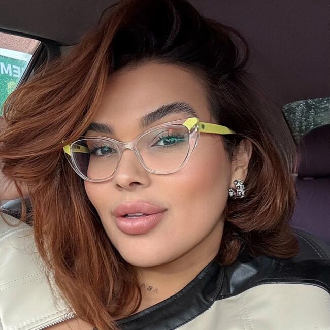 Emprego de babá em Arujá: Beatriz