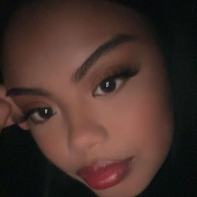 Babysitter in Florence: Hazel mae