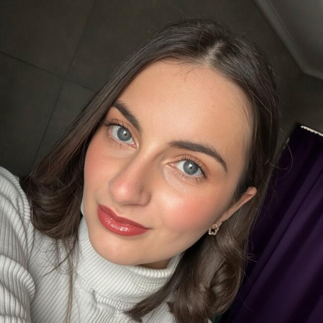 Babysitter in La Louvière: Maryse