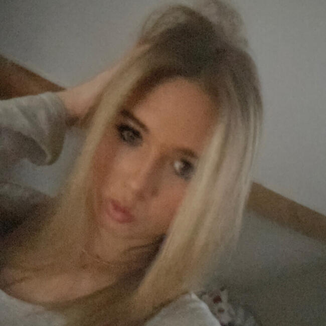 Babysitter in Stoke-on-Trent: Georgia