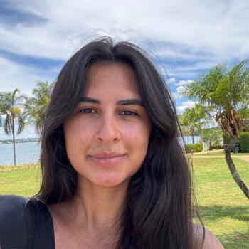 Babá em Brasília: Barbara