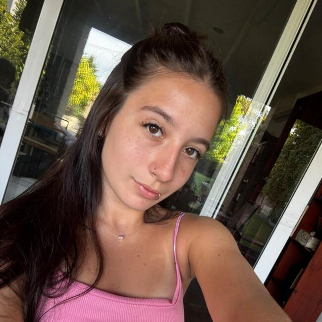 Babysitter in Ituzaingó (Buenos Aires): Renata