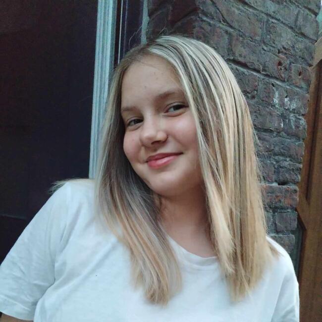 Babysitter in Bergen: Lorena