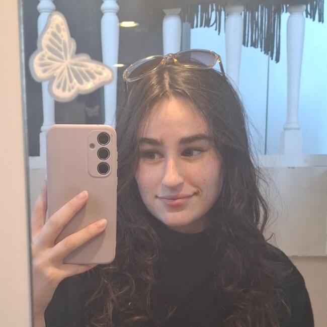 Babysitter in Aix-en-Provence: Marie