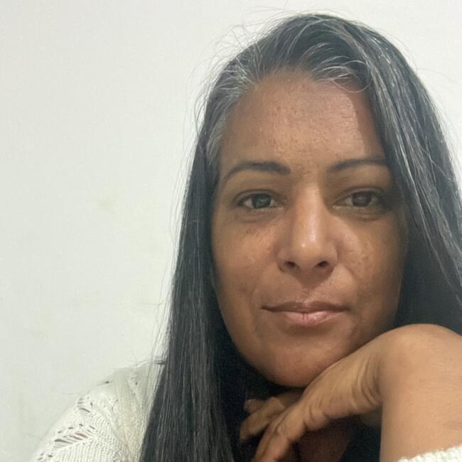 Babá em Cachoeirinha: Mireila