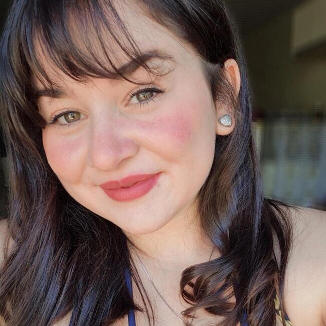 Emprego de babá em Joinville: Piietra