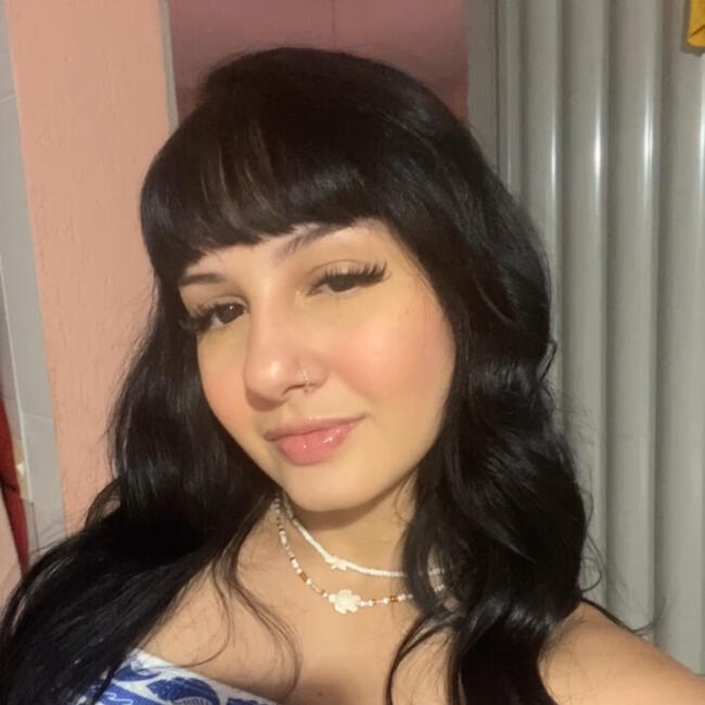 Babysitter in Anápolis: Bruna