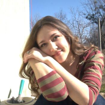 Babysitter in Budapest: Csenge