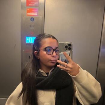 Babysitter in Saint-Étienne-du-Rouvray: Wafa