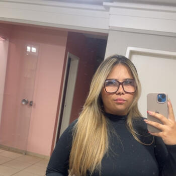 Babysitter in Aparecida de Goiânia: Kattlen Lorrany