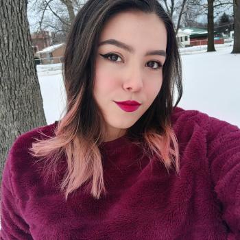 Babysitter in Waukegan: Perla