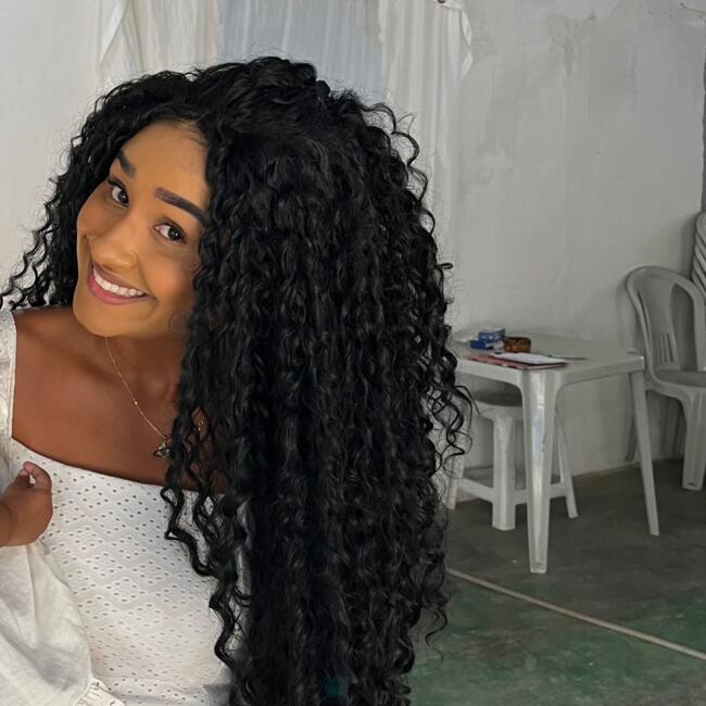 Babysitter in Niterói: Leticia