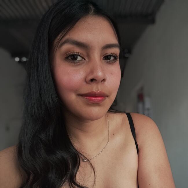 Babysitter in Bello: Laura