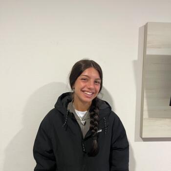 Babysitter in Valdemoro: Mile