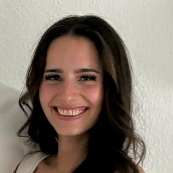 Babysitter in Sydney: Selina