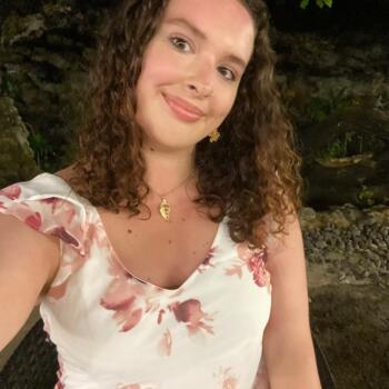 Babysitter in Pukekohe: Amy