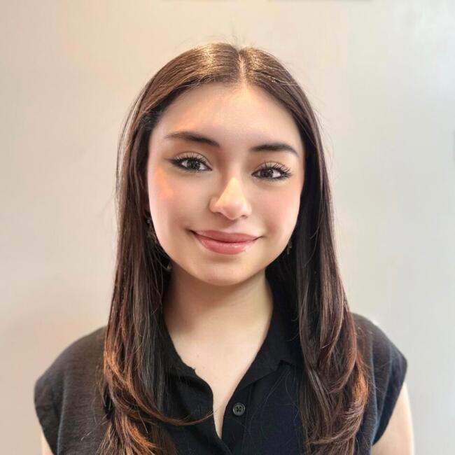 Babysitter in Mitras Poniente: Isabella