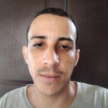 Niñera en Guácima: Doyle