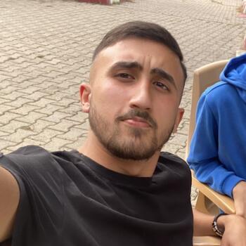 Onthaalouder in Brussel (Schaarbeek): Onur