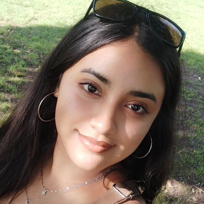 Babysitter in La Plata: Ximena