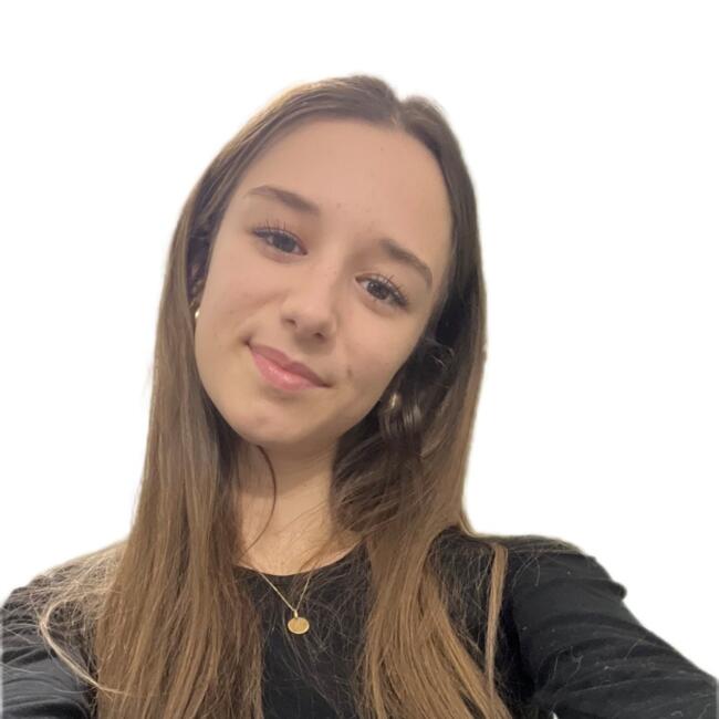 Babysitter in Lyon: Elina