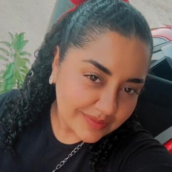 Babysitter Parnamirim: Kamila