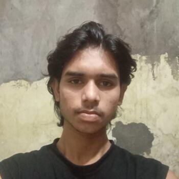 Babysitter in Dhāruhera: Rishi